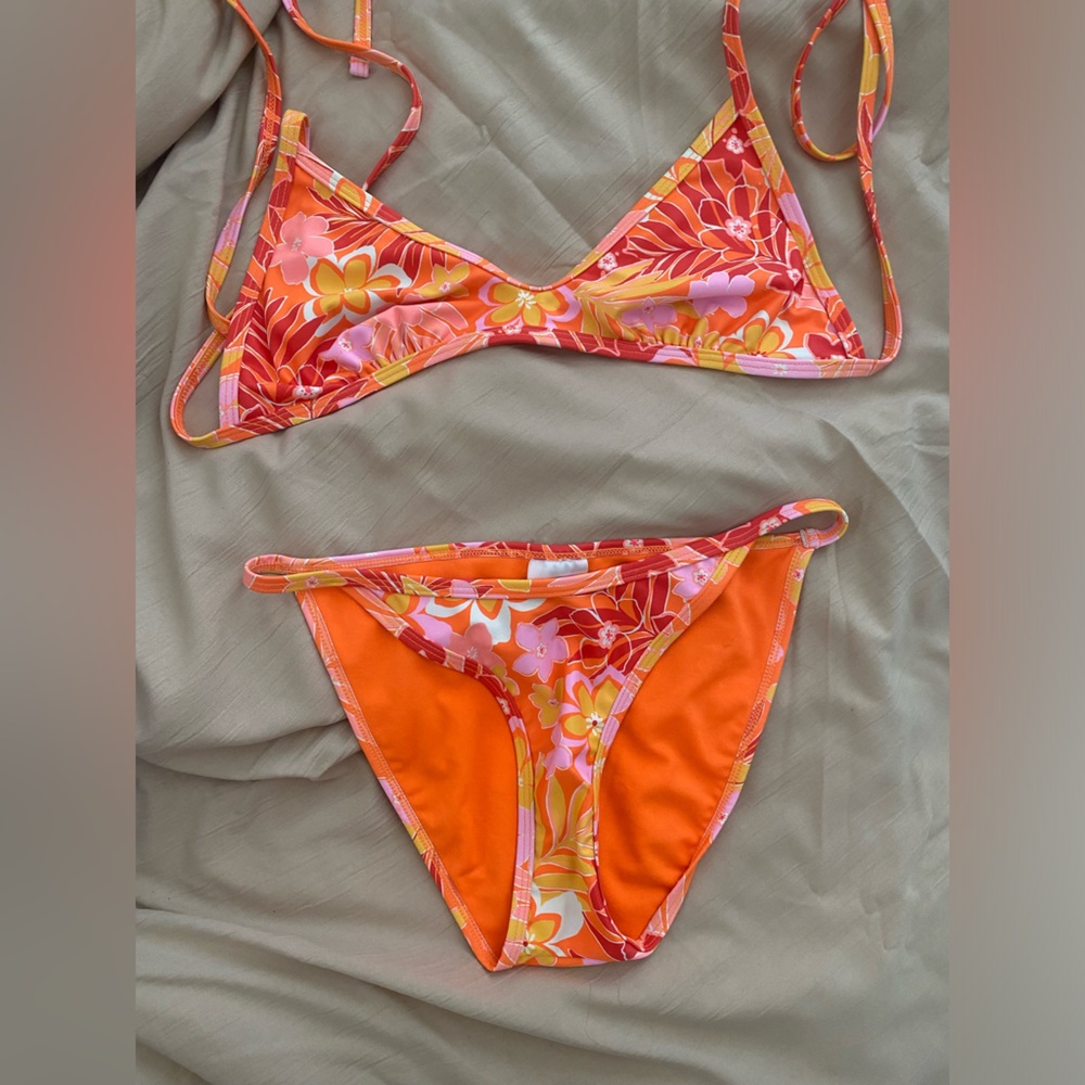 Tropical Bikini🏝️